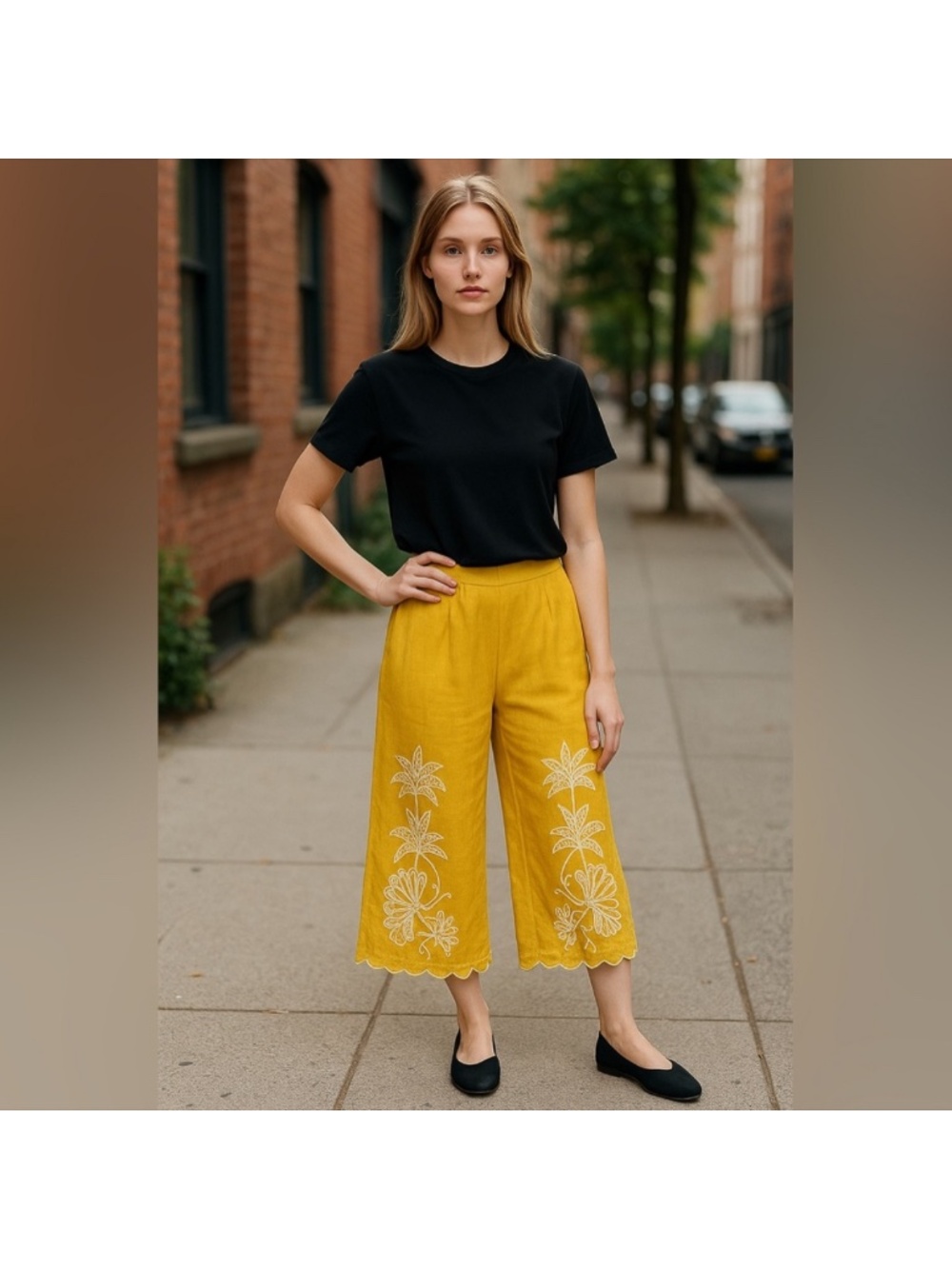 Christian Siriano - Yellow Wide Leg Eyelet Pants - NWT - Large